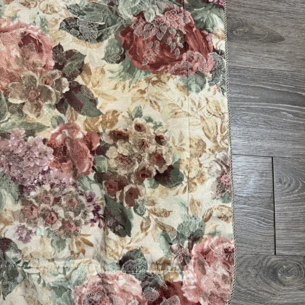 Vintage Croscill  Pillow Case Cover Sham Floral Standard